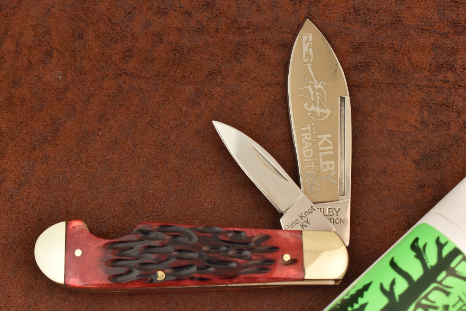 KILBY TRADITION PINE KNOT KY RED BONE EASY OPEN FLOP EARED PREMIUM JACK KNIFE