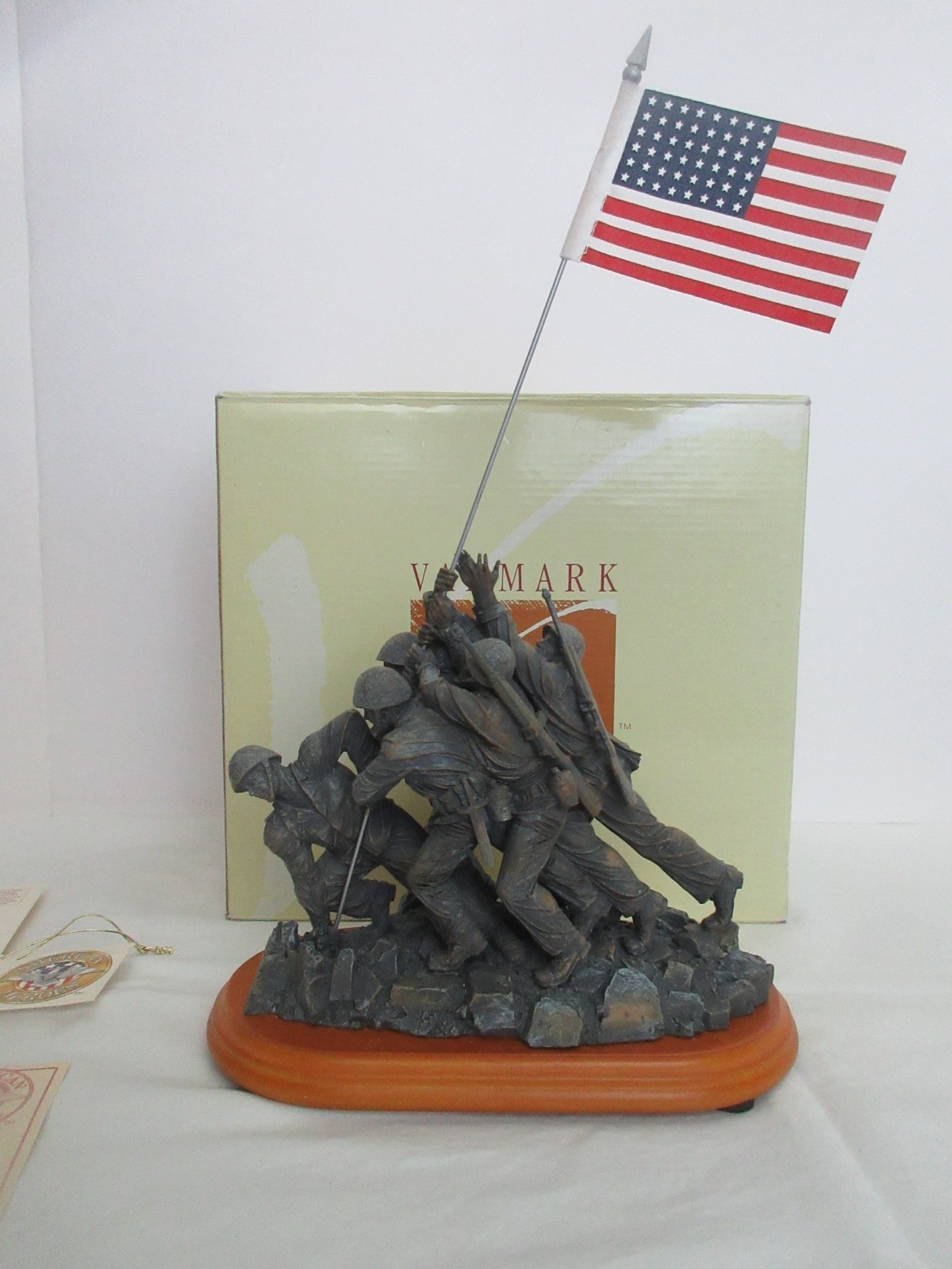 Vanmark American Heroes Iwo Jima Memorial US Marines Flag Raising Sculpture NIB