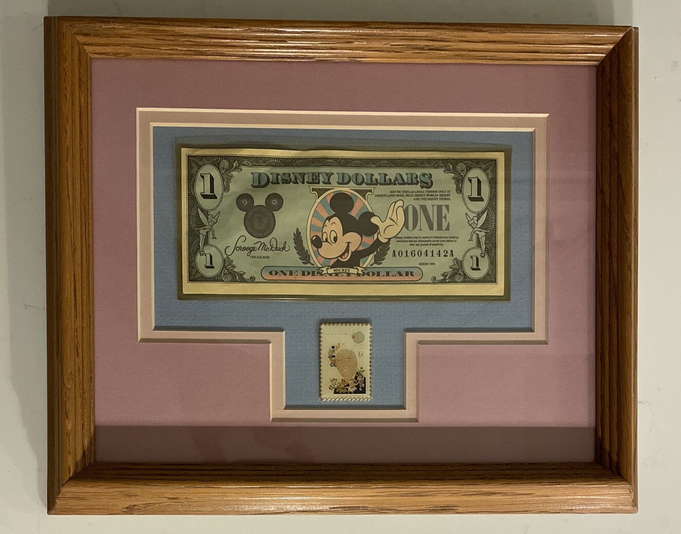 RARE FRAMED DISNEY 1$ DOLLAR MICKEY 1990 WITH WALT DISNEY STAMP