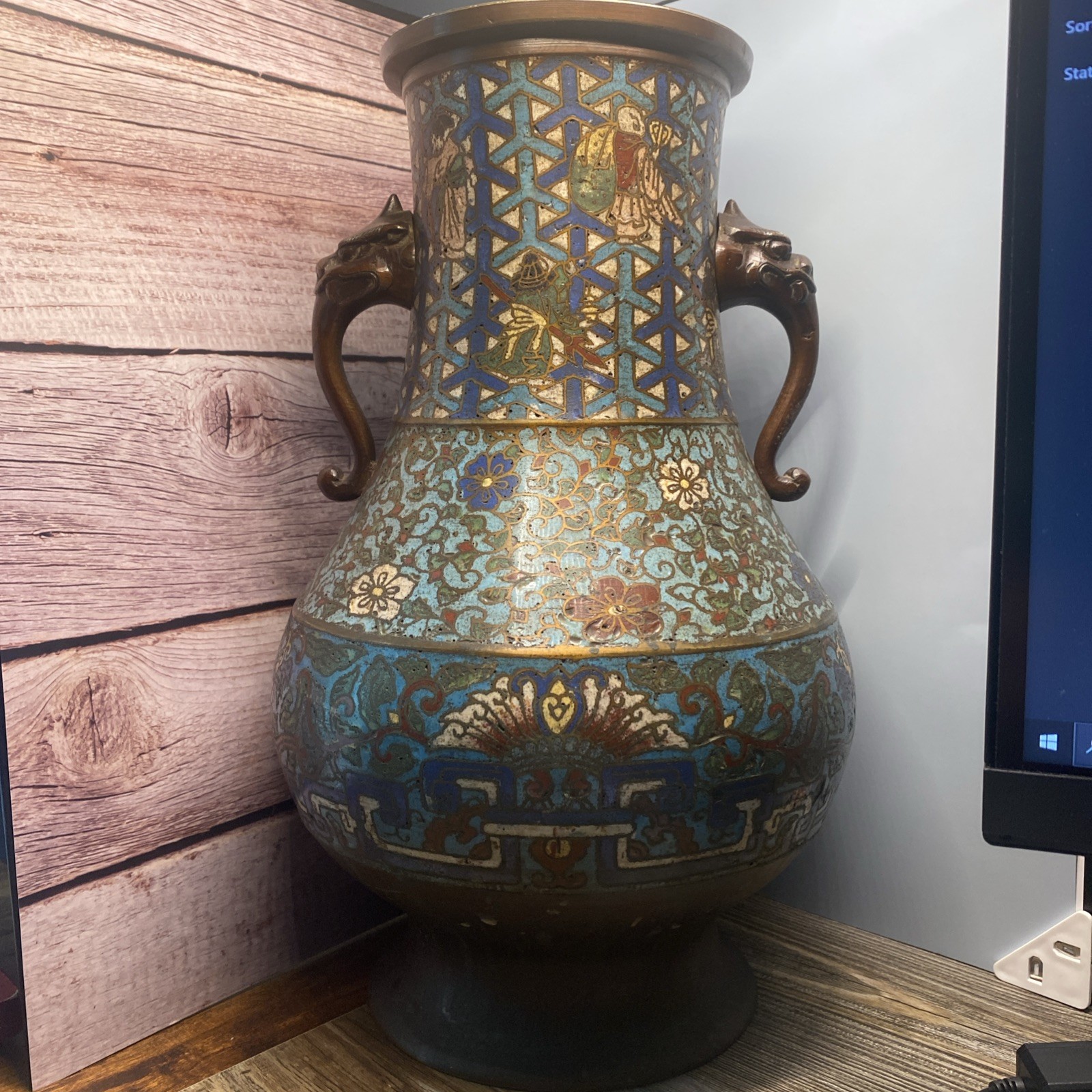 Large Japanese Champlevé Vase from The 1920s With Mythical Creatures Solid Metal