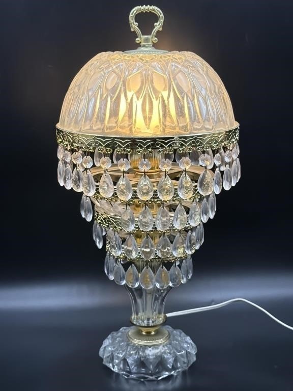 Vintage Michelotti 4-Tier Teardrop Crystal Glass Boudoir Table Lamp Vintage Michelotti 4-Tier Teardrop Crystal Glass Boudoir Table Lamp