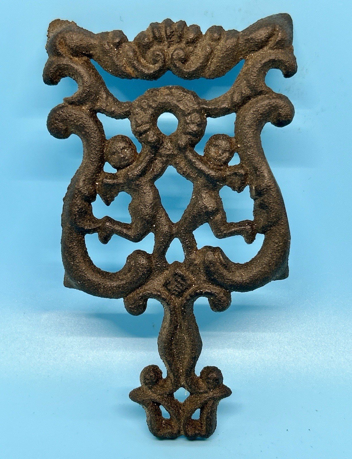 Vintage Wilton Cast Iron Trivet Cherub Ornate Scroll Farmhouse Wall Decor