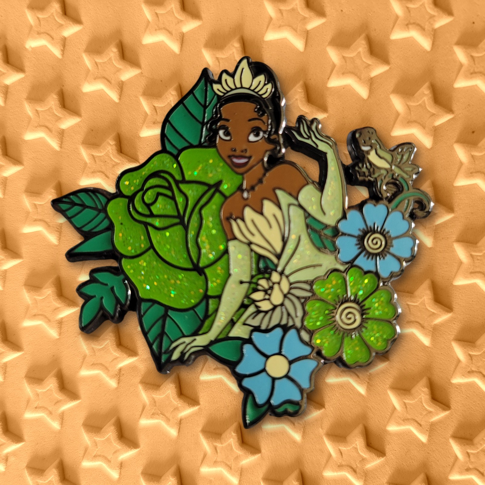 Disney Loungefly The Princess and the Frog Tiana Floral Glitter Chaser Pin