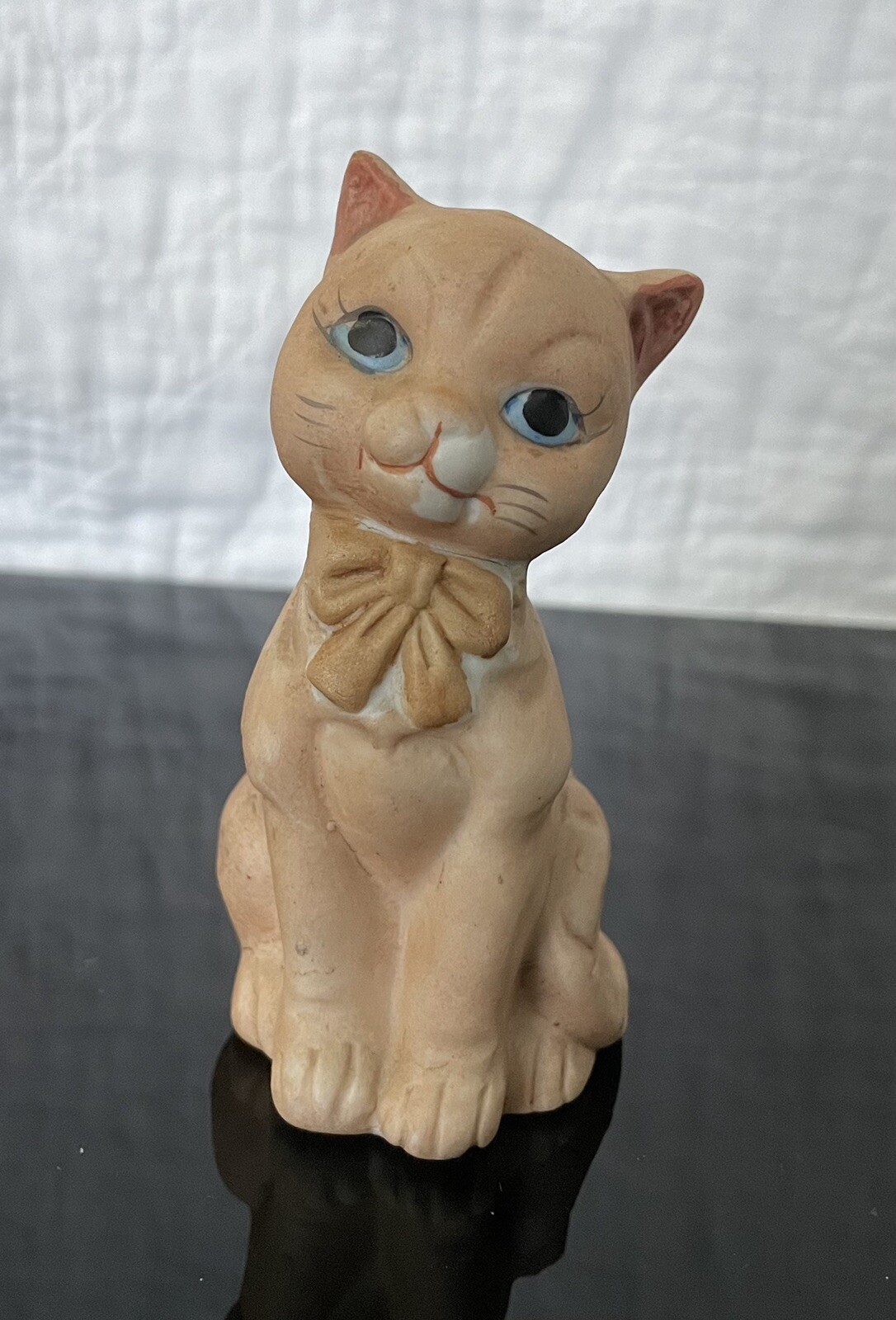 FLAMBRO Porcelain Kitten Cat 4” Figurine Tan w Bow CUTE Vintage Handpainted