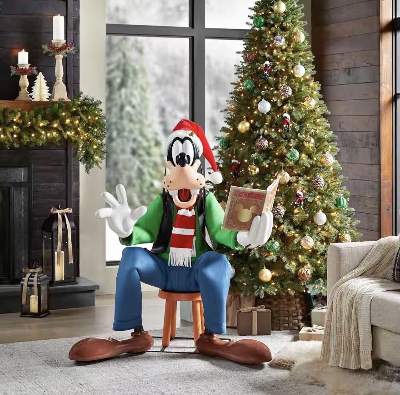 4 FT ANIMATED DISNEY\'S GOOFY CHRISTMAS ANIMATRONIC PROP