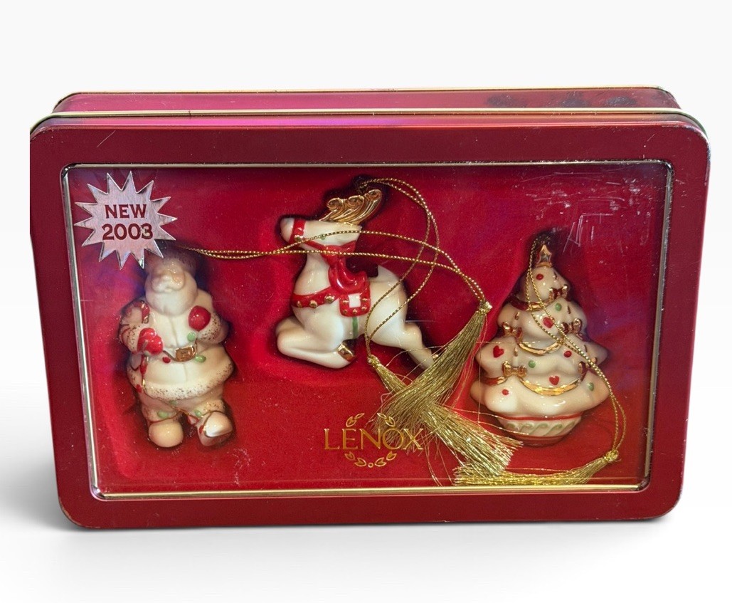Vintage 2003 Lenox Tin Box Set of 3 Santa Reindeer Tree Ornaments NIB