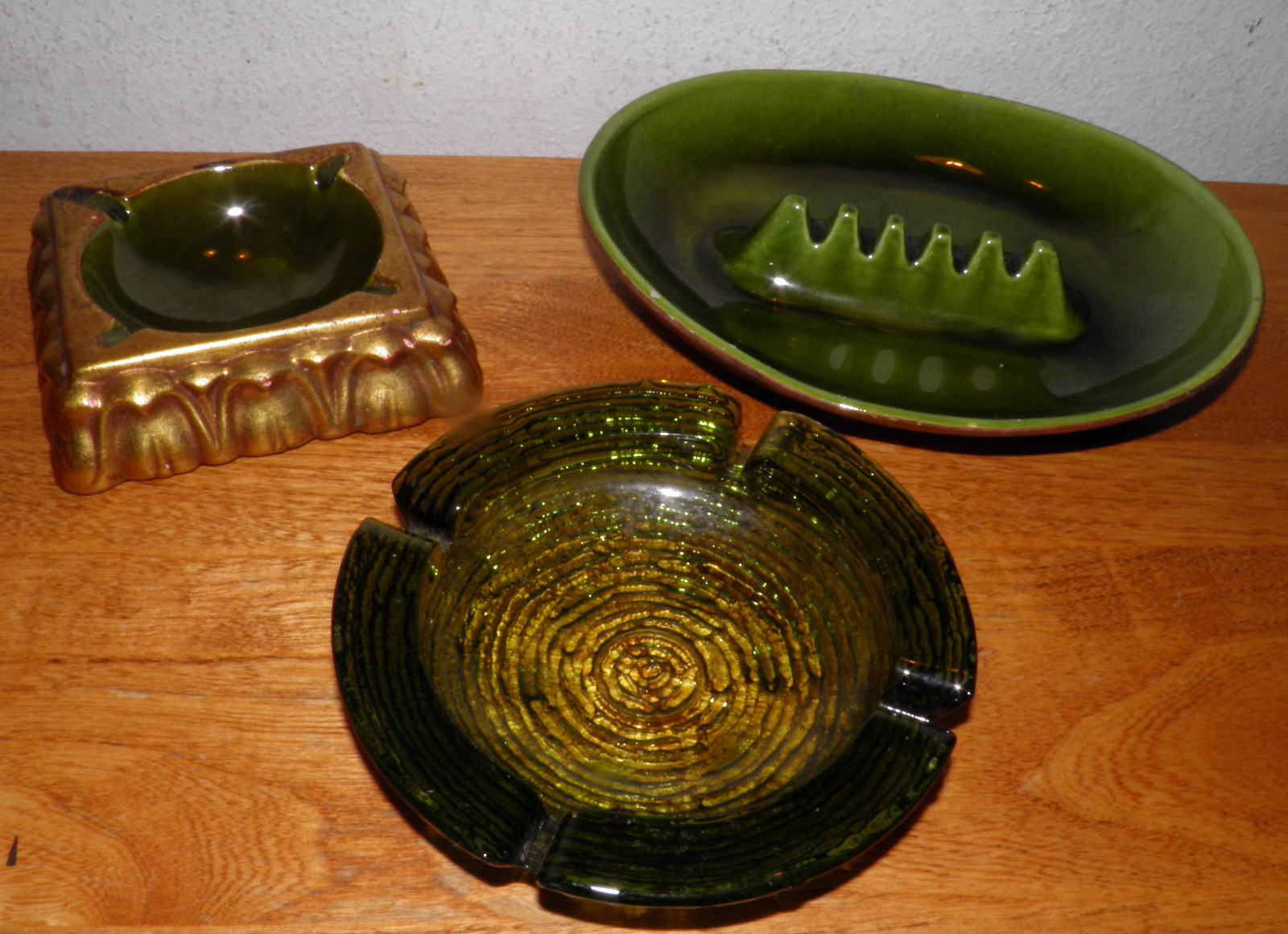 3 Vintage Green Trinket Ash Trays Medium Beautiful 1 Glass Priced To Sell Today