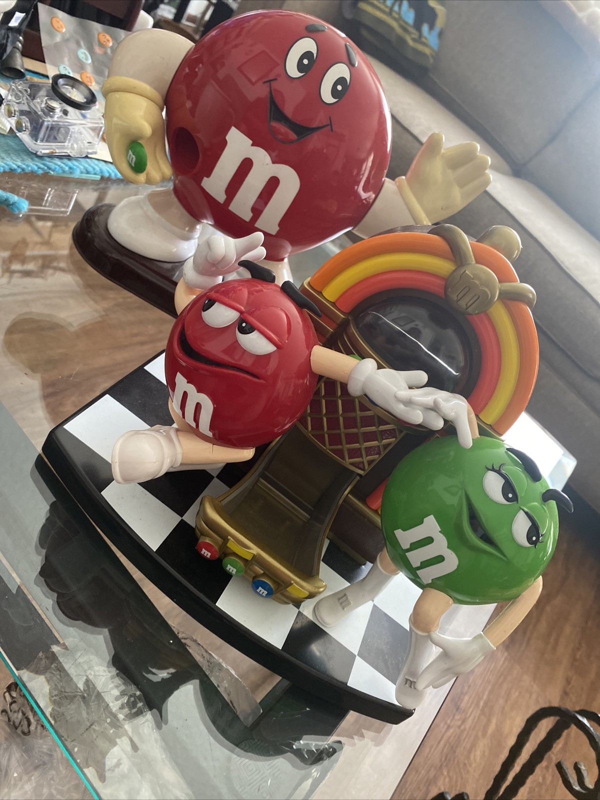 VTG M&M Candy Dispensers set of 2 VTG M&M Candy Dispensers set of 2