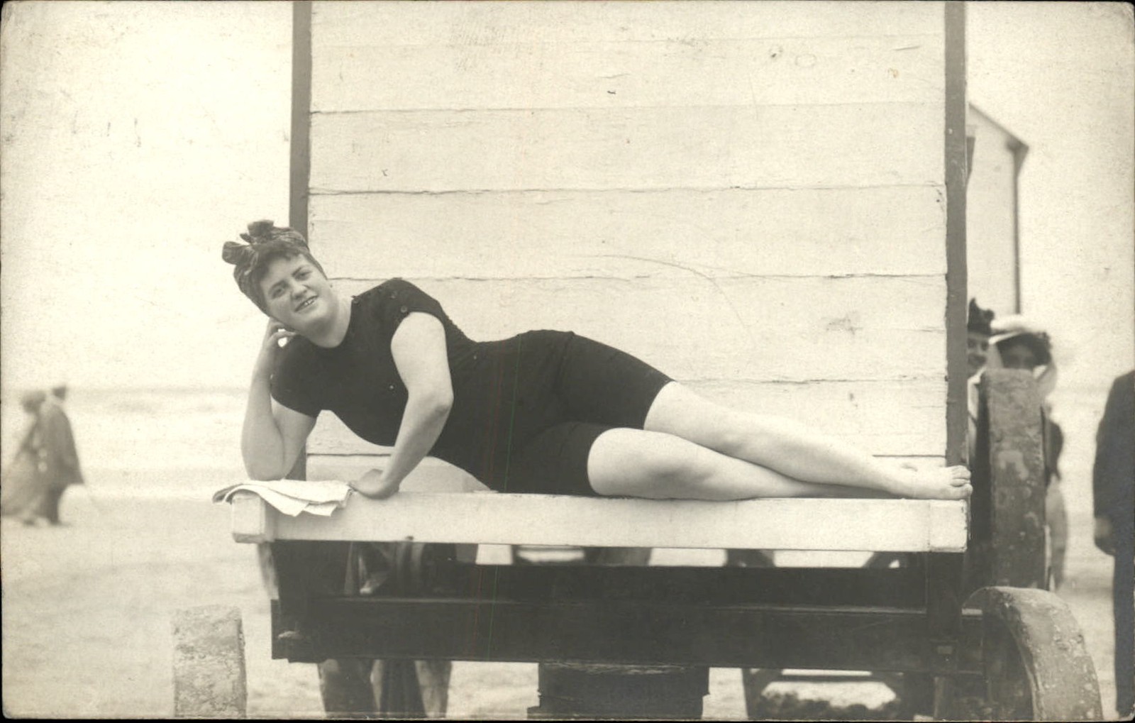 Ostende Bathing Beauty c1910 GREAT IMAGE Real Photo Postcard bhn #3