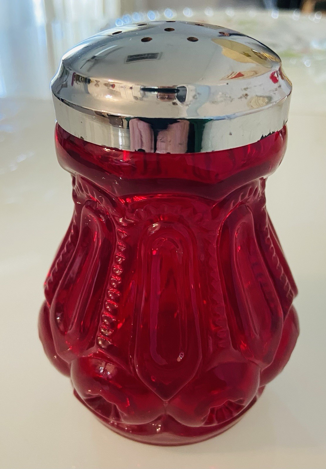 Vintage L E Smith Moon & Stars Sugar Shaker