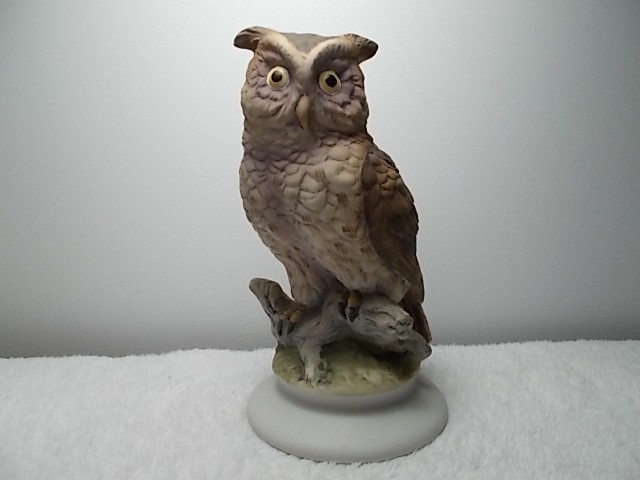 Vintage Lefton China Hand Painted Porcelain Brown Owl Figurine Statue KW866