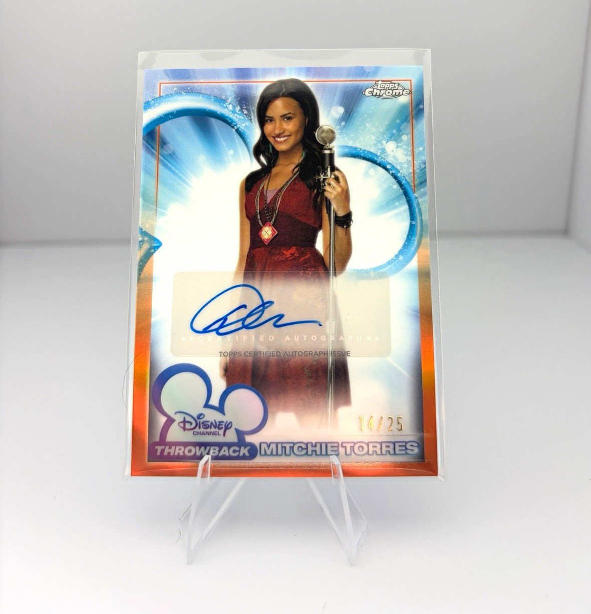 2026 Topps Disney Chrome Camp Rock Mitchie Torres Auto DCA-DL 14/25 (PR 25) 2026 Topps Disney Chrome Camp Rock Mitchie Torres Auto DCA-DL 14/25 (PR 25)