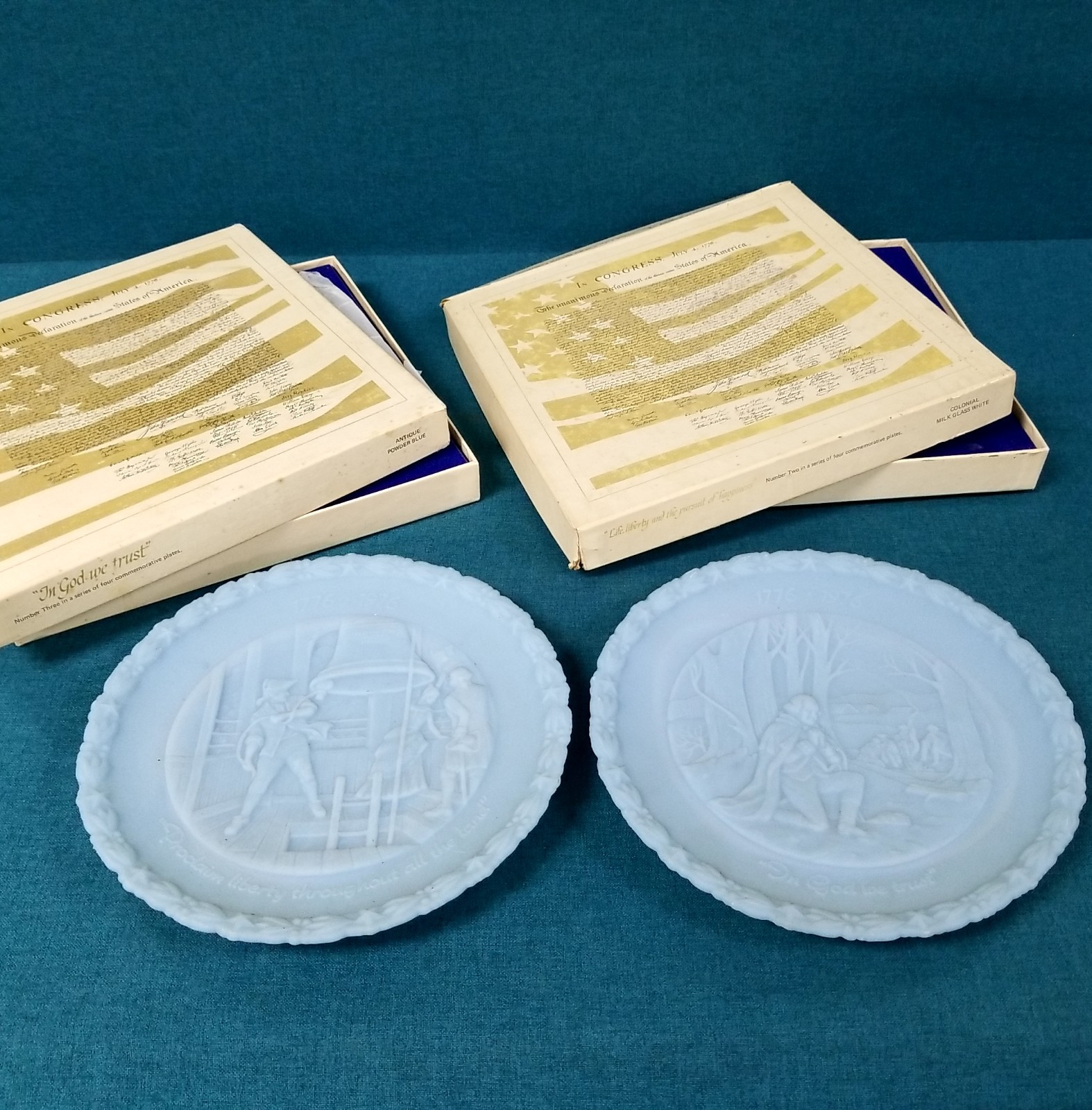 2 VTG Bicentennial Satin Blue Milk Glass Collector Plates in Boxes
