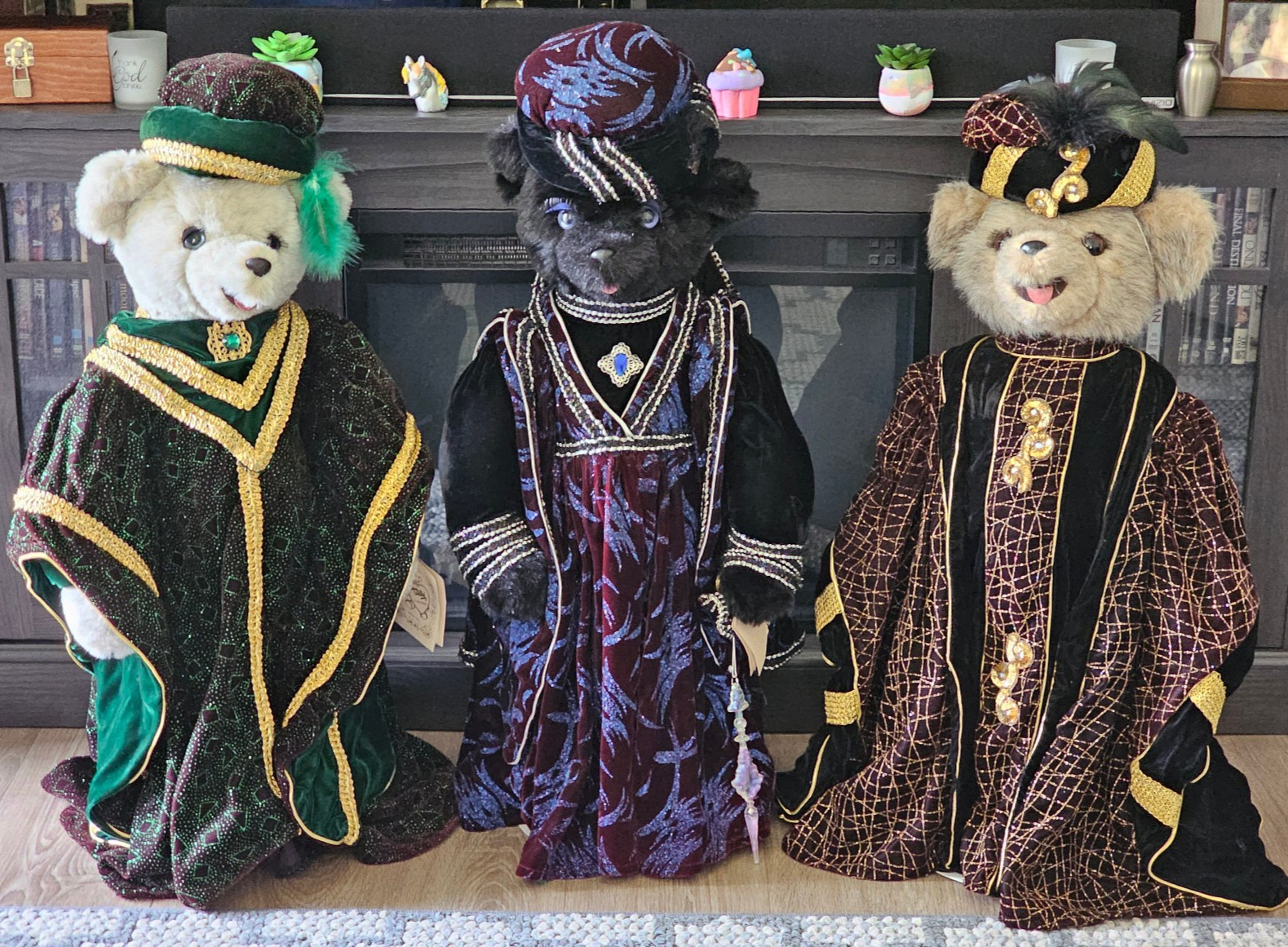 Tilly Collectibles Bears 3 Wise Men Kings Melchior, Gaspar, Balthazar 30\