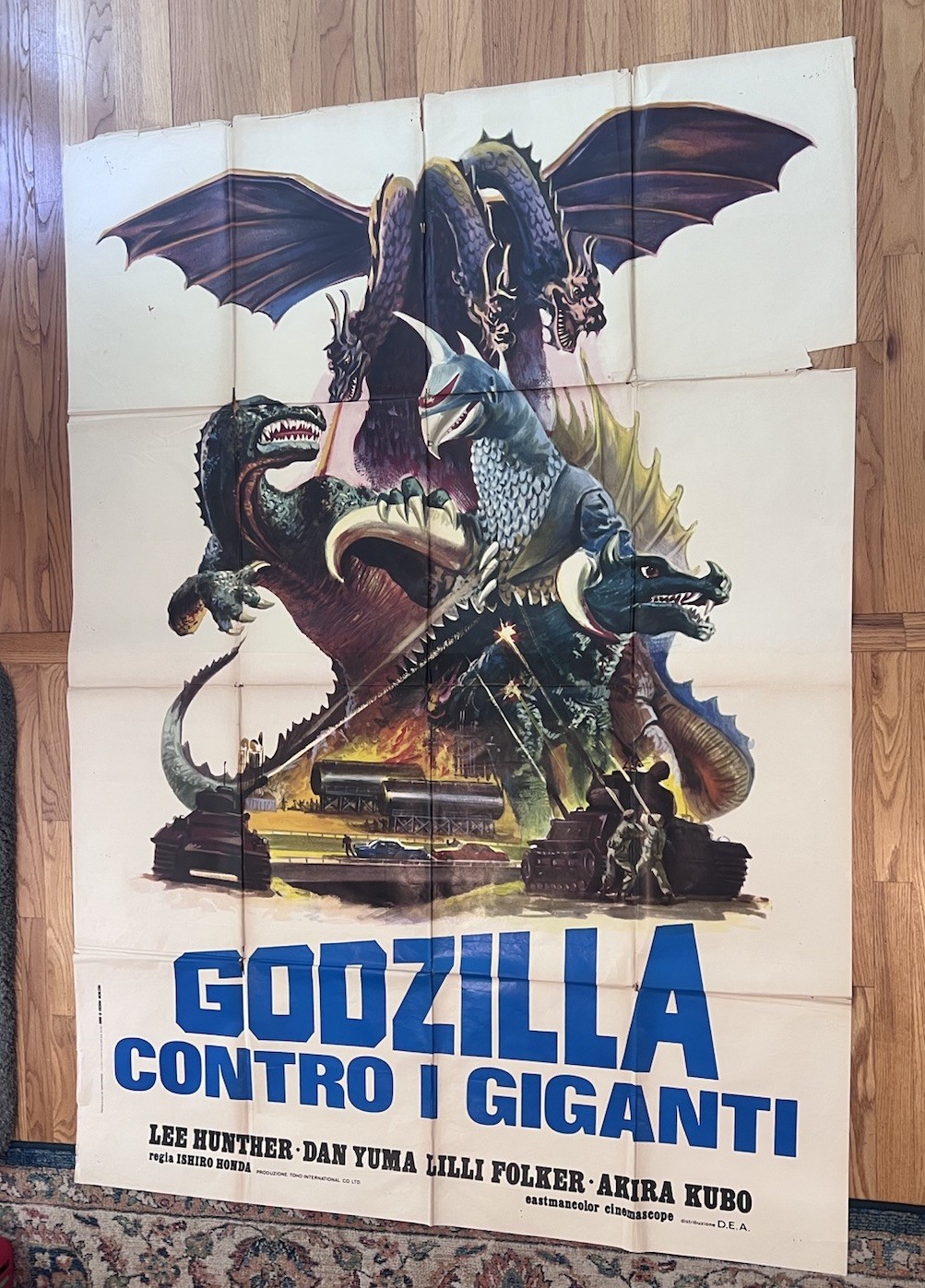 1972 Italian Godzilla Contro Gigante Vintage Poster - Godzilla Vs Gigan 76”x54” 1972 Italian Godzilla Contro Gigante Vintage Poster - Godzilla Vs Gigan 76”x54”