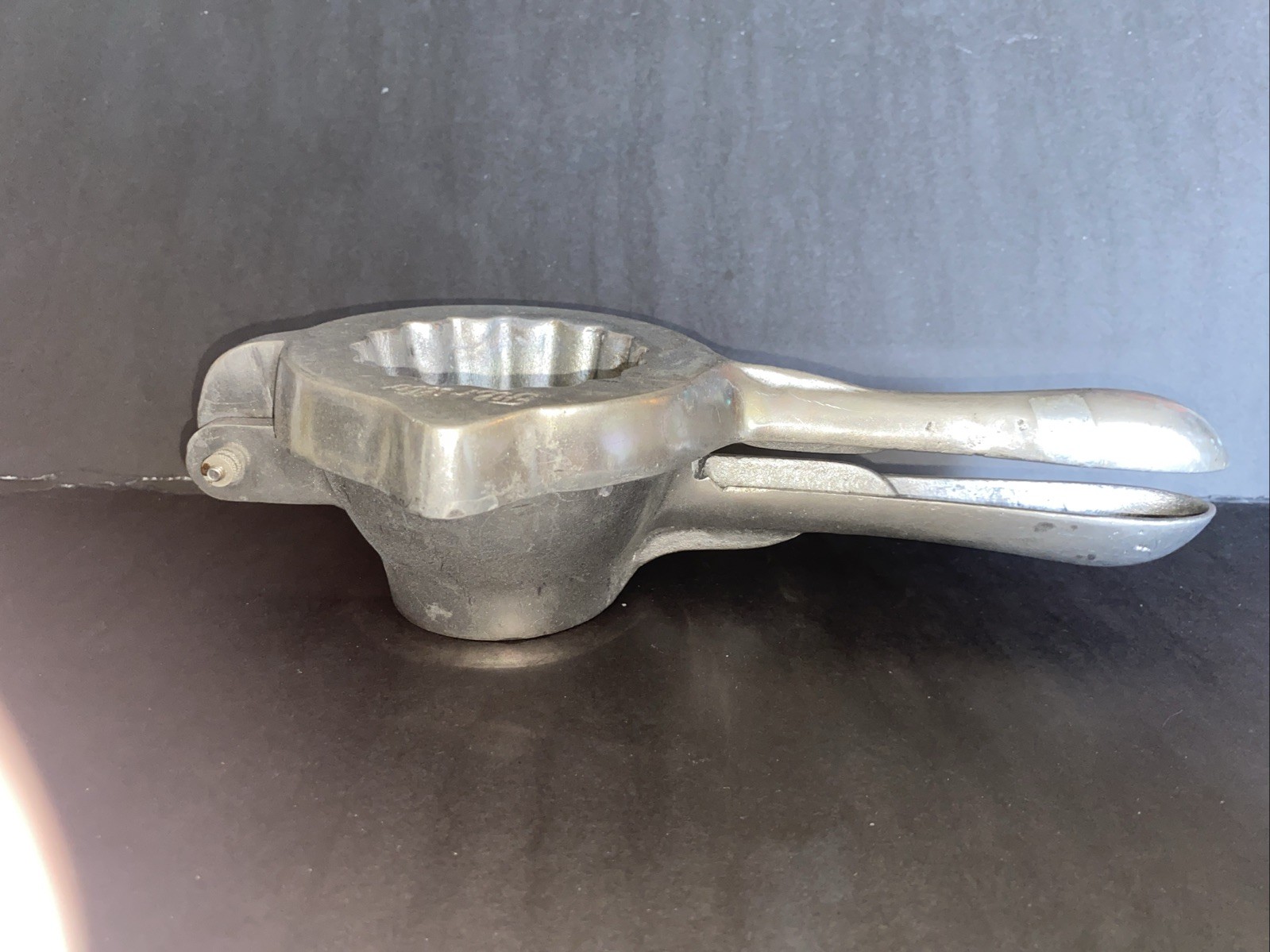 Vintage cast aluminum juicer reamer Working Condition 11” Fib R illo
