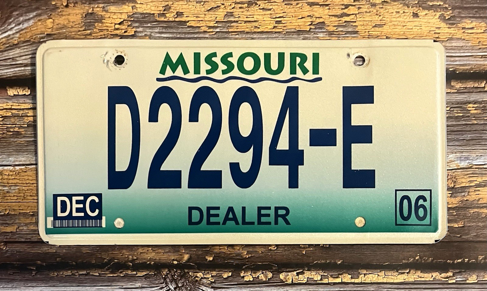 2008 Missouri DEALER License Plate D2294-E