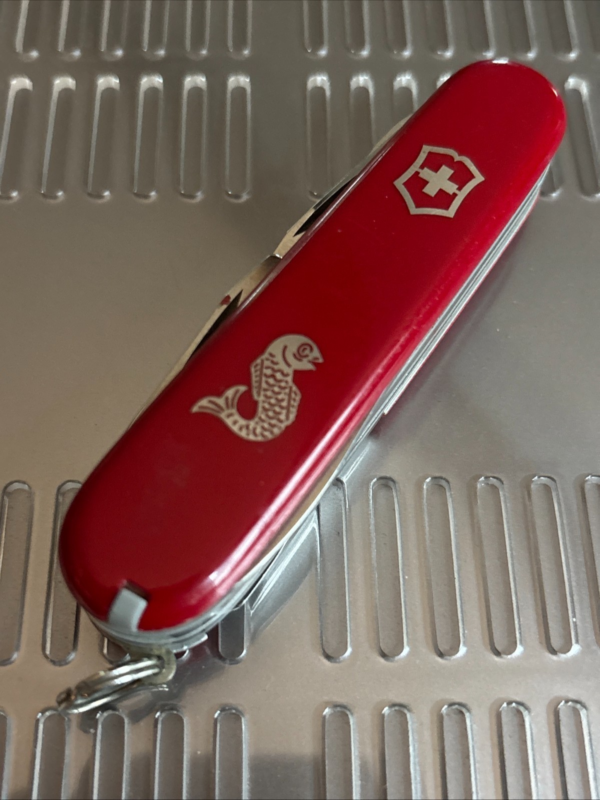 Vintage Victorinox 'Fisherman' Swiss Army Knife c. 1976-86, sq. Philips/can slot