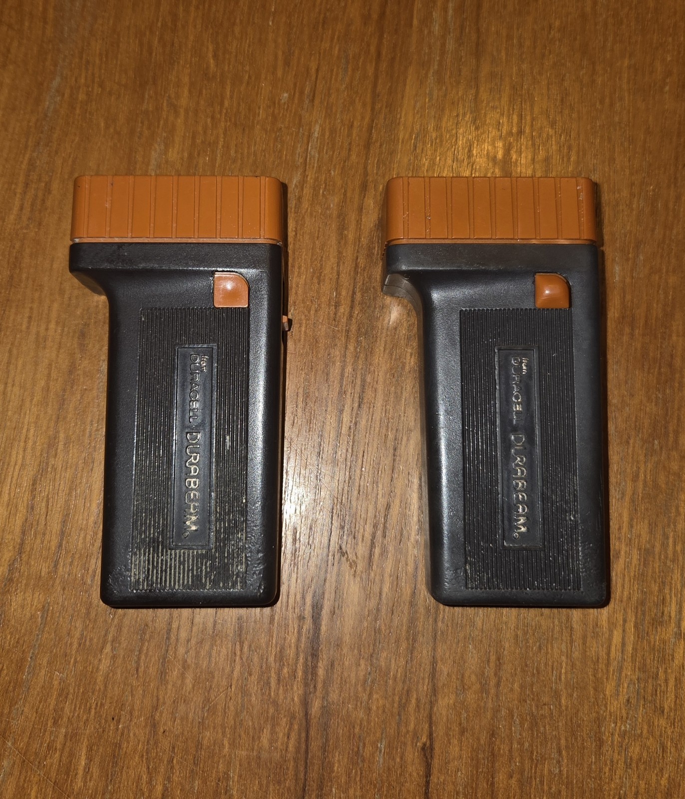 2 Vintage Duracell Durabeam Pocket Flashlights (WORKS)