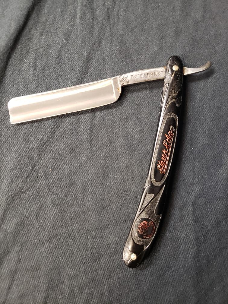 VINTAGE FRIEDR ERN CO 287 STRAIGHT RAZOR (B26010785)