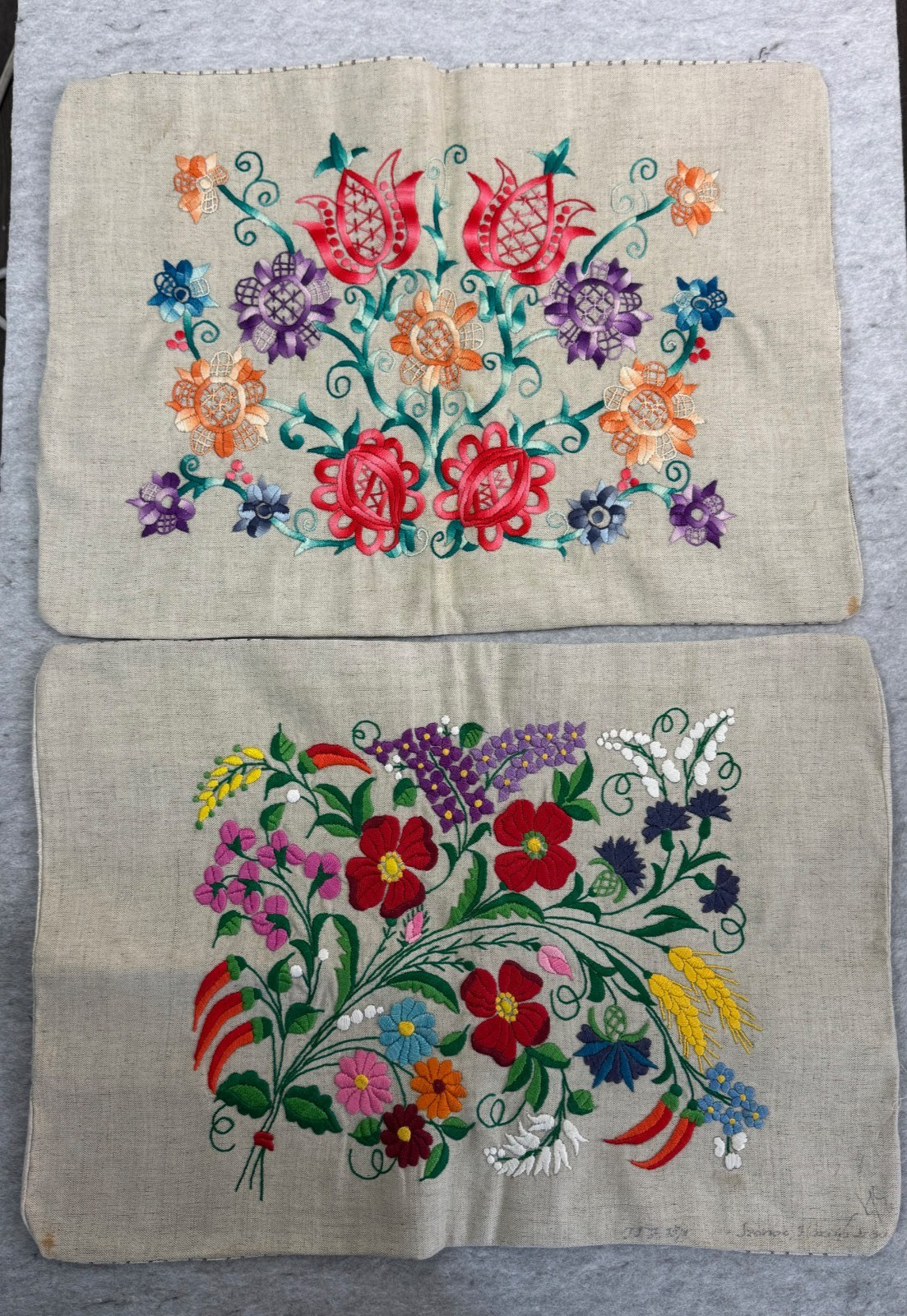 2 VTG Euro Hungarian Kalocsa Folk Art Hand Embroidered Floral Pillow Cover 21x15