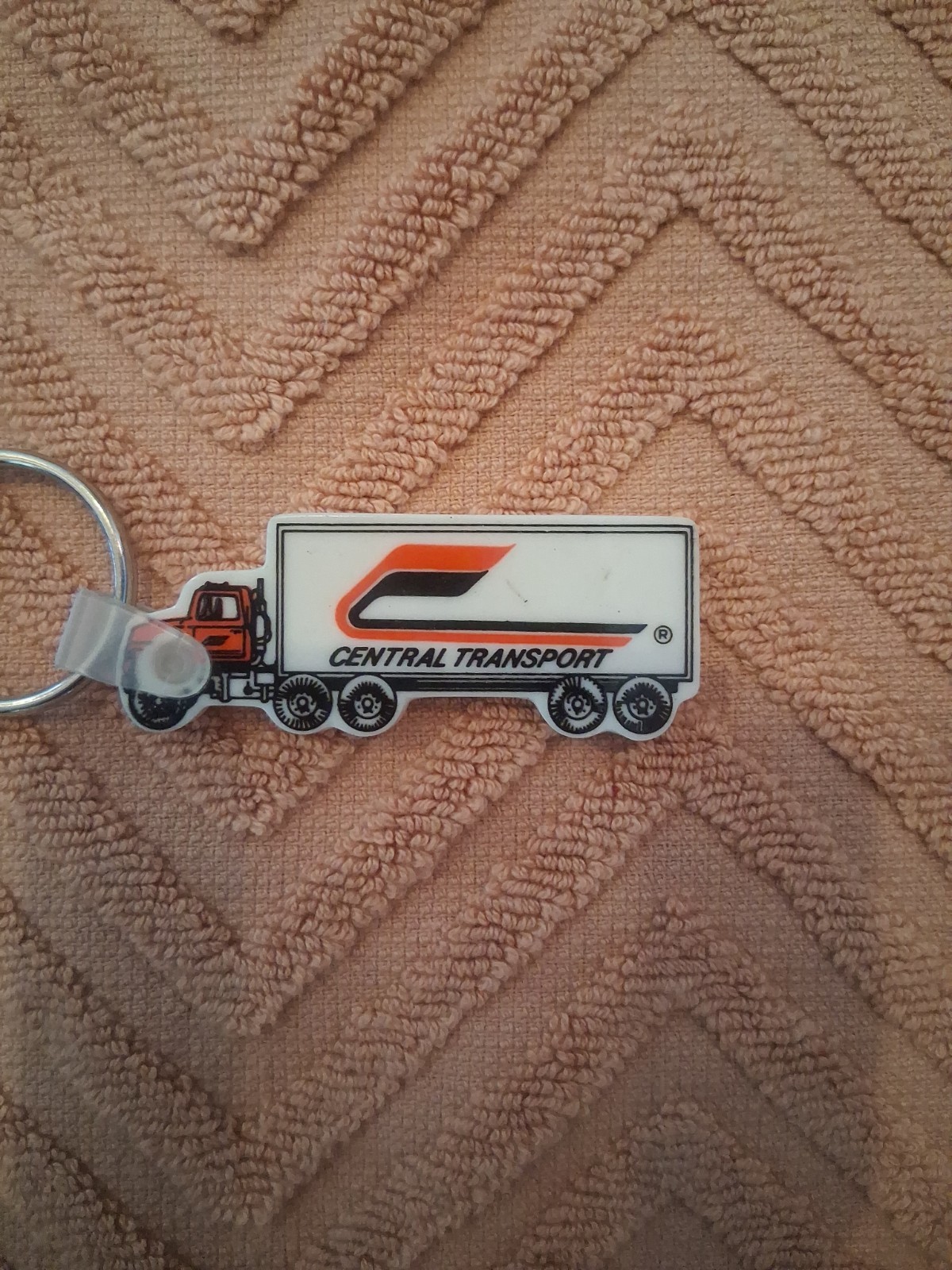 Vintage Central  Transport Rubber Truck Keychain White Excellent Pre-owned. 