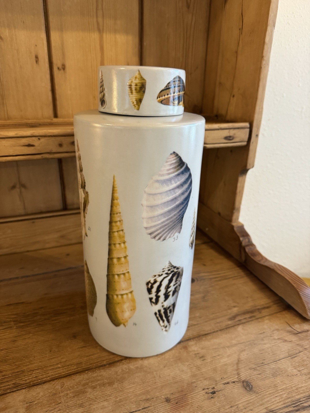 Fabienne Jouvin Paris Hand Painted Porcelain Ginger Jar Seashell Motif Large