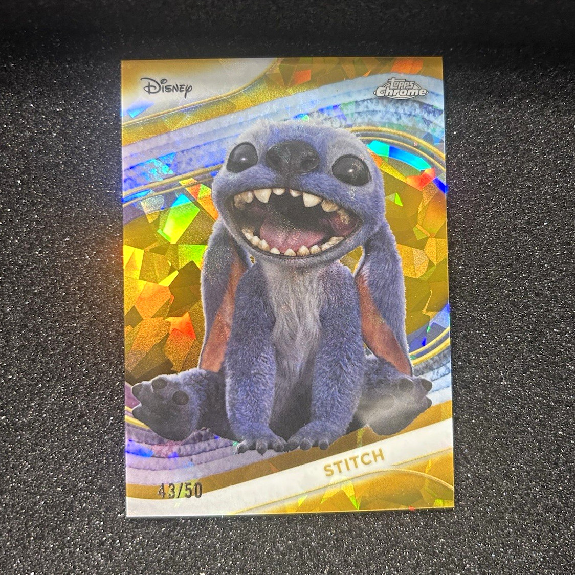 Topps 2025 Topps Chrome Disney Sapphire Stitch #269 Gold 43/50 Card
