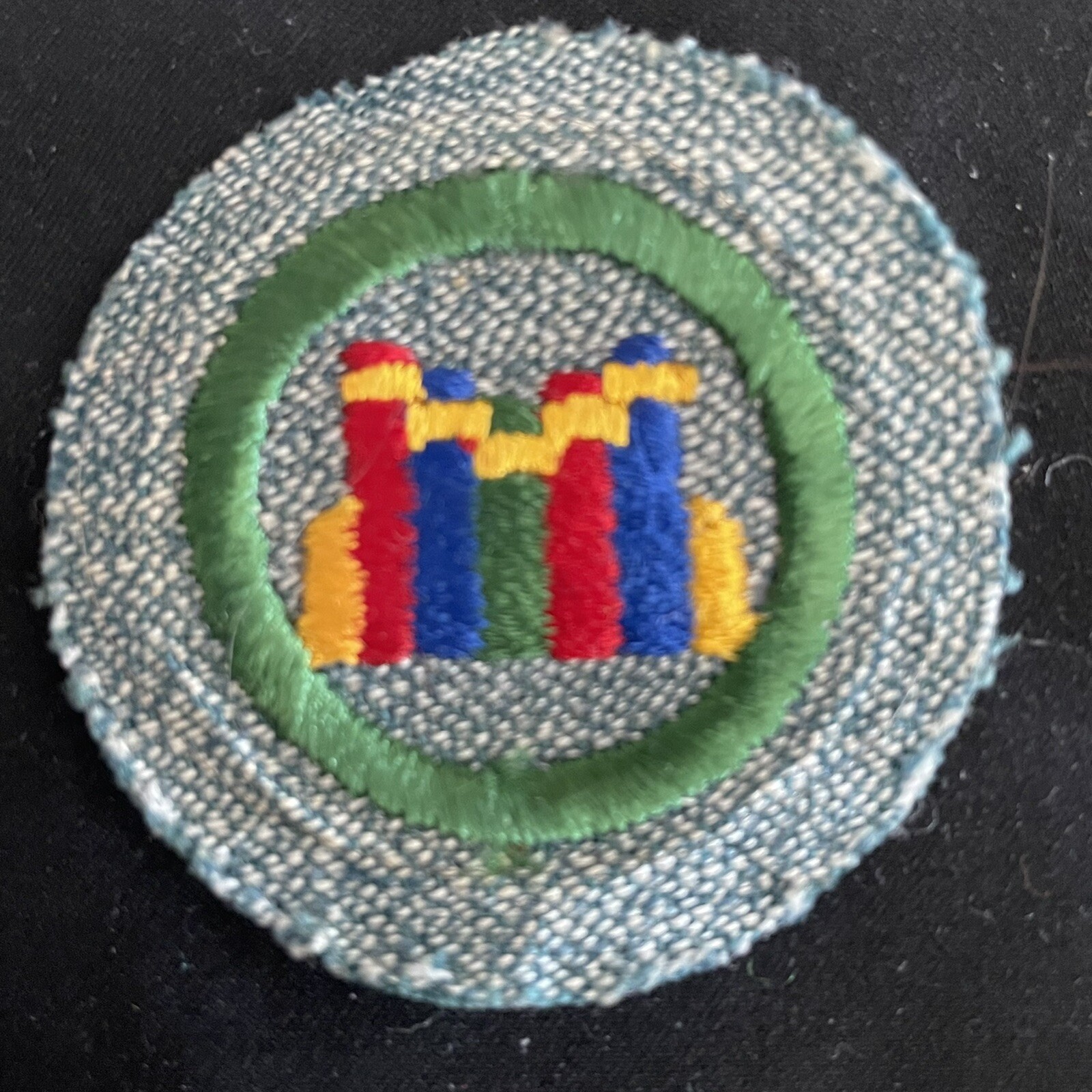 RARE VINTAGE 1947 ONLY INTERMEDIATE GIRL SCOUT  READER BADGE-SG WHITE THREAD