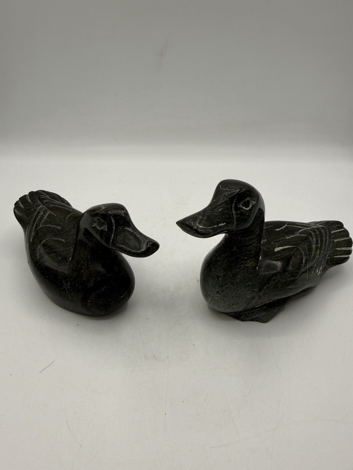 Vintage Hand Carved Serpentine Soapstone Ducks Figurines Paperweights Set Of Two