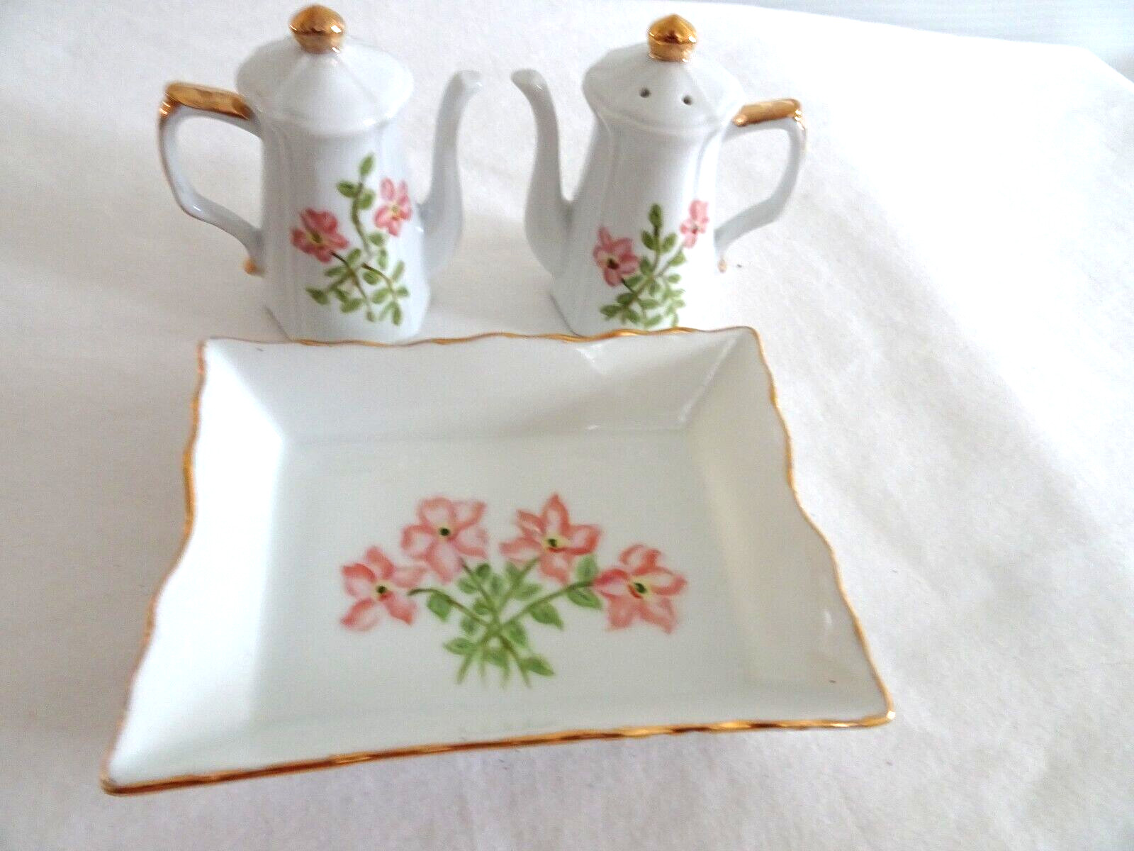 Vintage Porcelain Teapot Shaped Salt/Pepper Shakers w. Caddy-Cork Stoppers-LKN