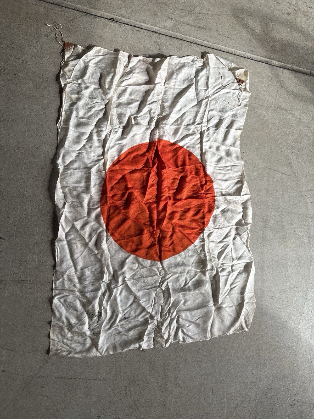 Vintage Japanese Silk Flag Ww2 Era 1940s Flag From Japan Vintage Japanese Silk Flag Ww2 Era 1940s Flag From Japan
