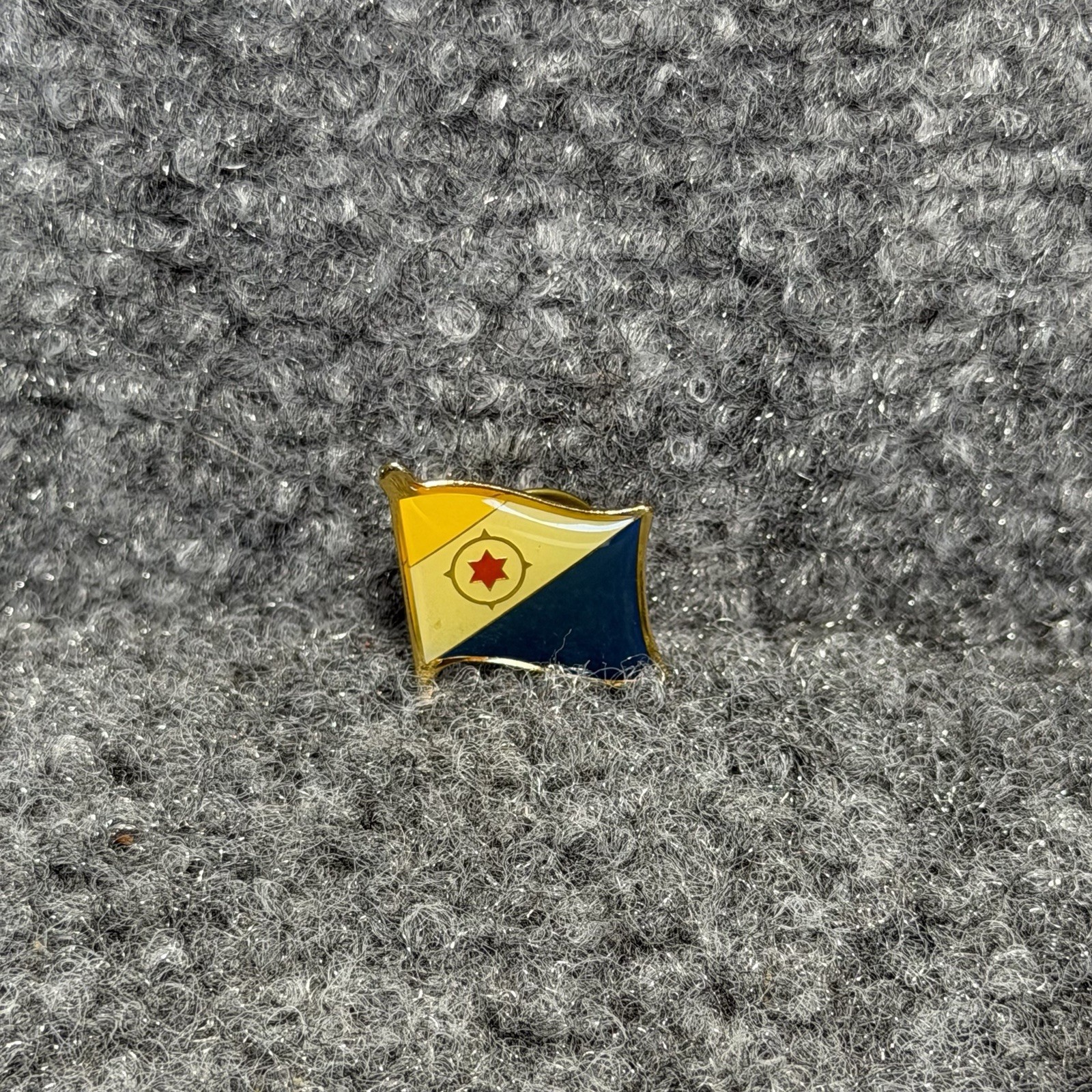 BONAIRE Netherlands Antilles Dutch Island Country Flag Metal Lapel Pin Badge