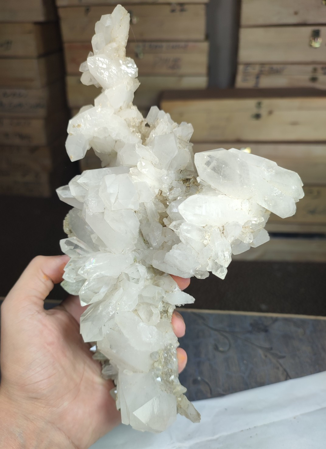 faden  Quartz Crystal With Beautiful Luster & Unique Growth-Pk