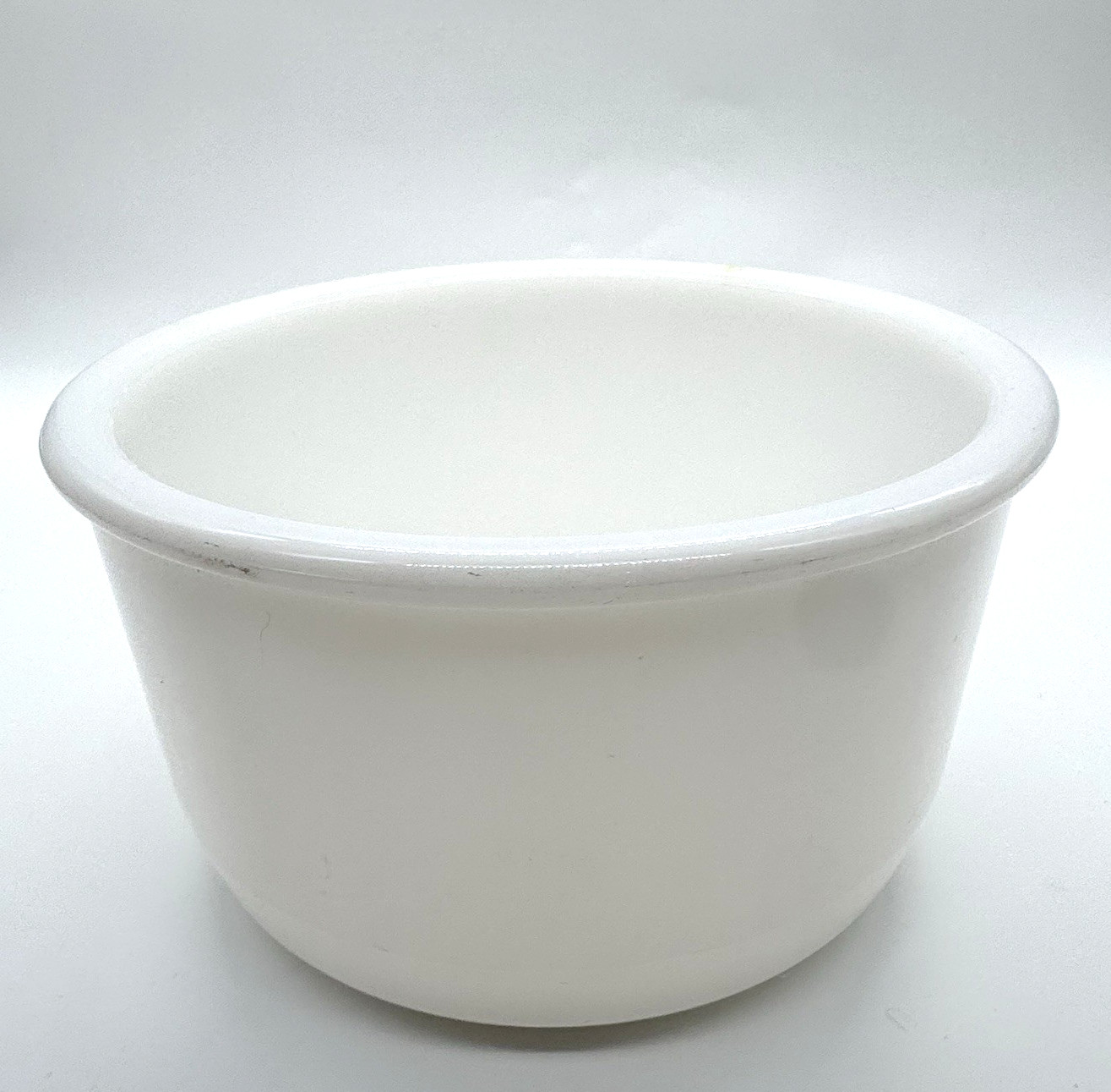 Vintage White Milk Glass Bowl/Mixing bowl, 6 inch diameter
