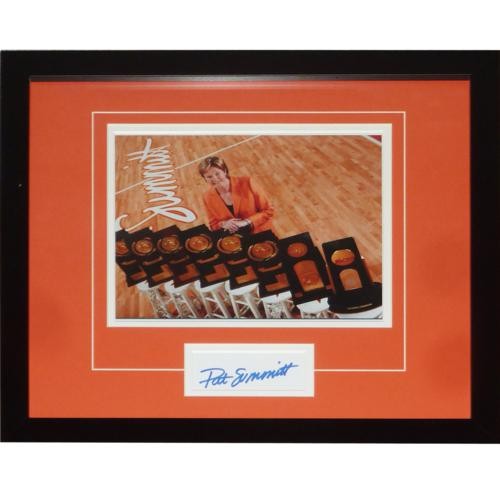 Pat Summitt Autographed Tennessee Lady Vols (Trophies) \
