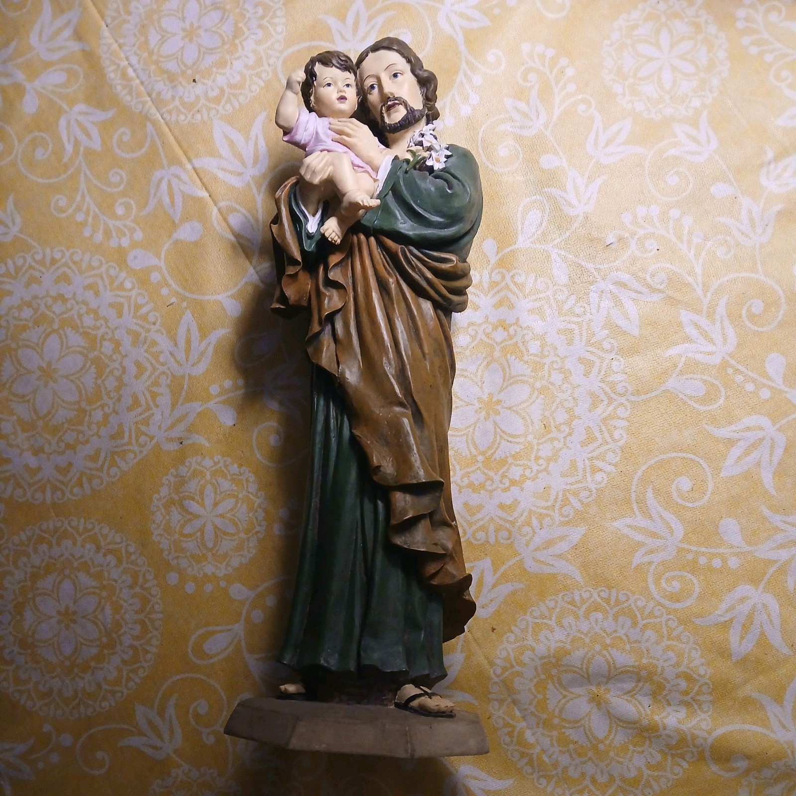 Vintage St. Joseph Holding Child Bareggio Collection Statue  15\