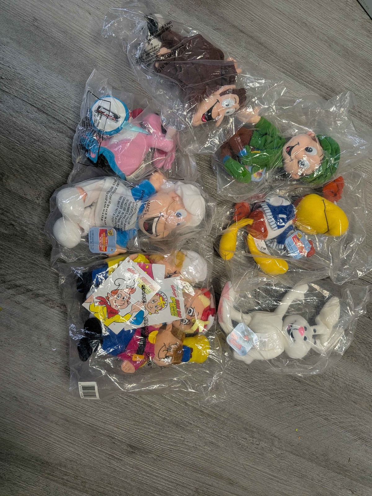 Vintage Cereal Mascot Plush Lot Sealed Trix Rabbit Lucky Charms Cocoa Puffs Snap Vintage Cereal Mascot Plush Lot Sealed Trix Rabbit Lucky Charms Cocoa Puffs Snap