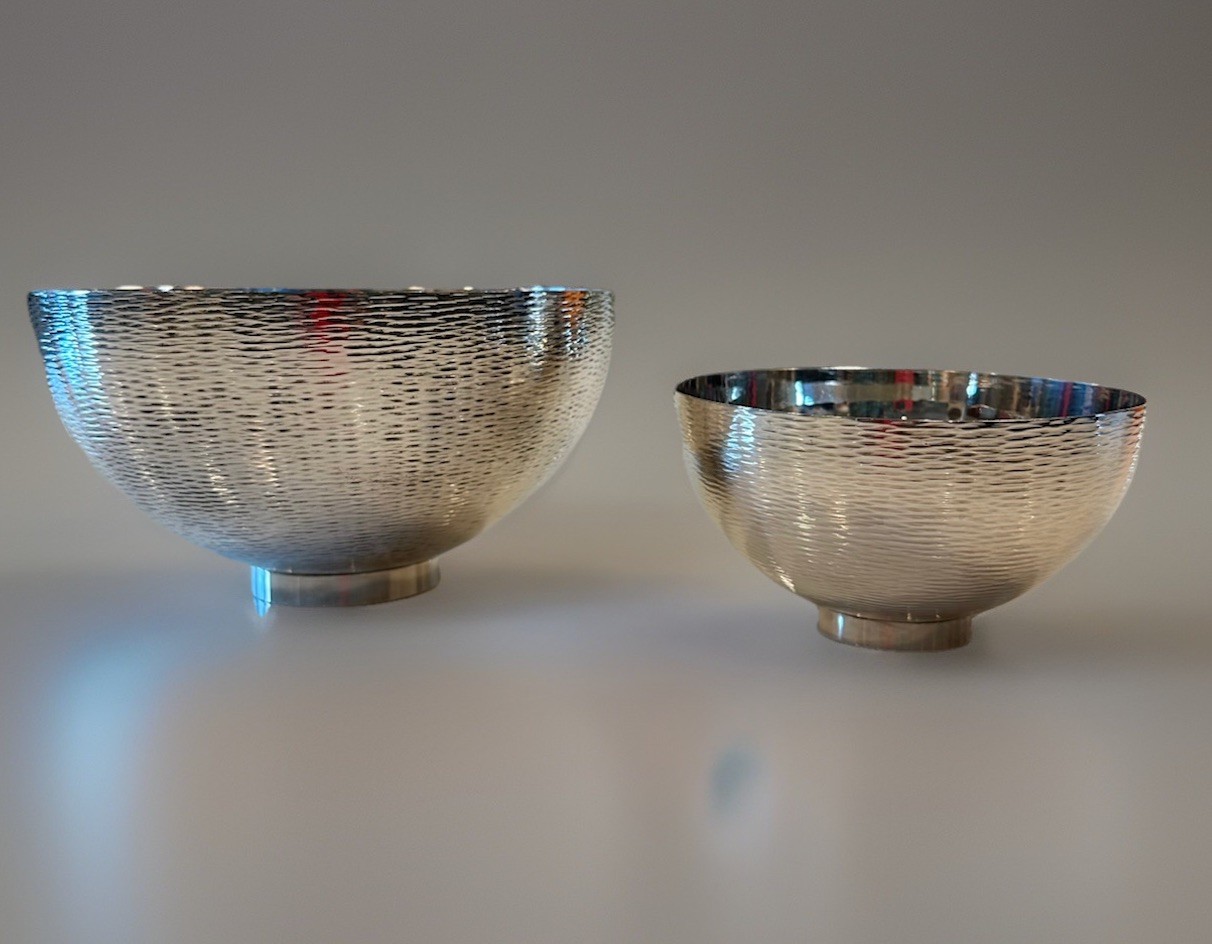 Set/2 Zanetto Studio Hammered Bowls/Art metal/Silverplate/Footed Bowls/Italy Set/2 Zanetto Studio Hammered Bowls/Art metal/Silverplate/Footed Bowls/Italy