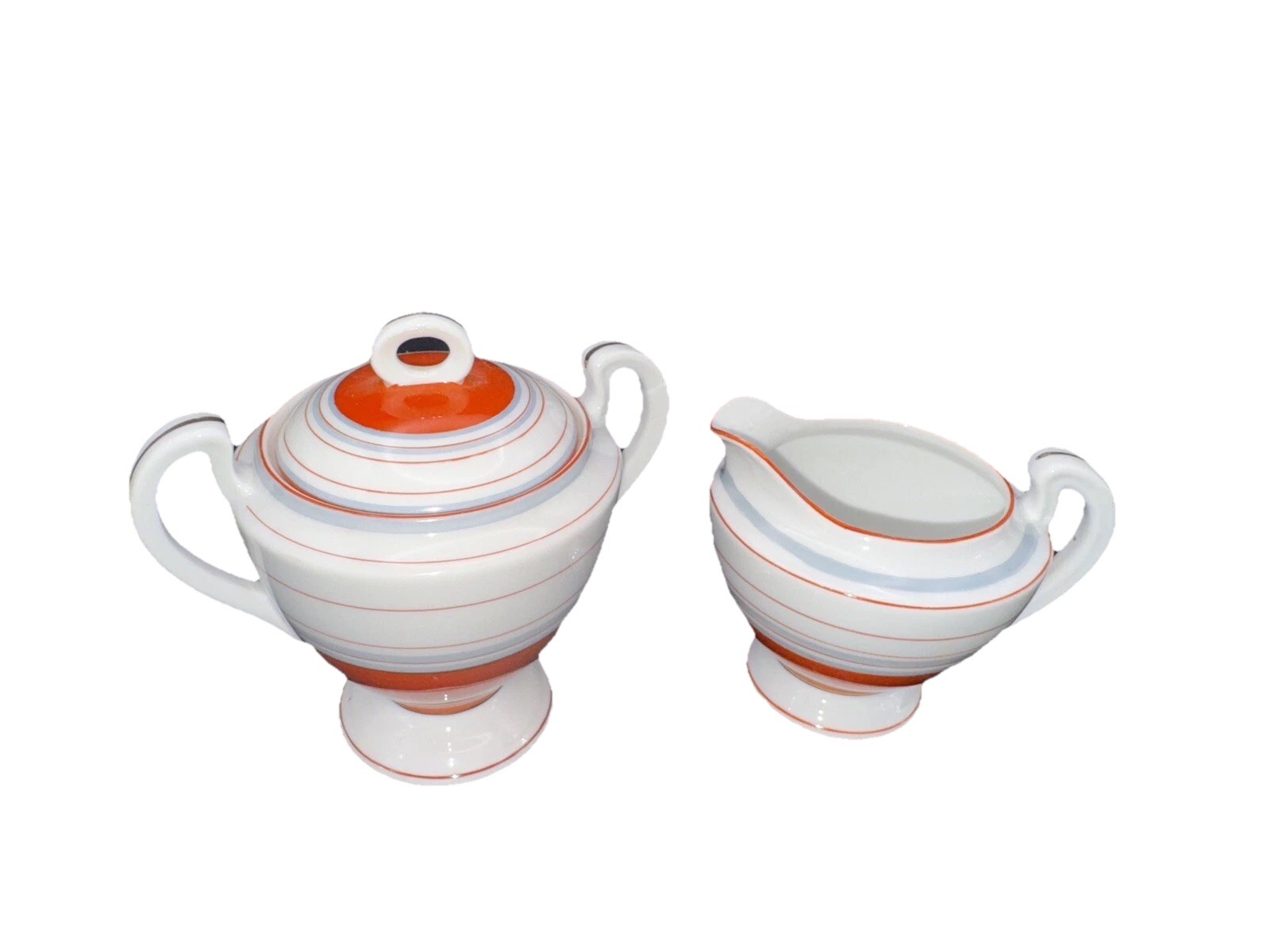 HAND PAINTED JAPAN MID -CENTURY COVERED SUGAR And CREAMER Set Mint. HAND PAINTED JAPAN MID -CENTURY COVERED SUGAR And CREAMER Set Mint.