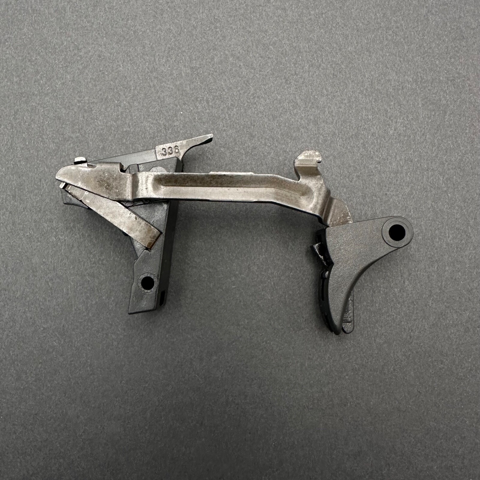 Glock 17 Gen 1 Black Trigger Bar & Housing Vintage G17G1 Glock 17 Gen 1 Black Trigger Bar & Housing Vintage G17G1