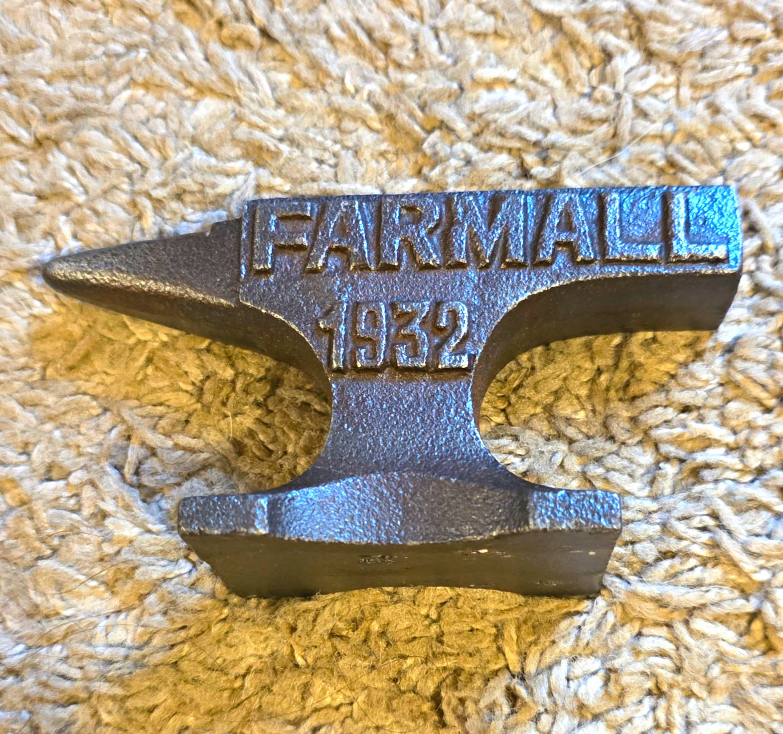 Farmall 1932 Original Cast Iron Anvil Advertising Sign Gray Agriculture