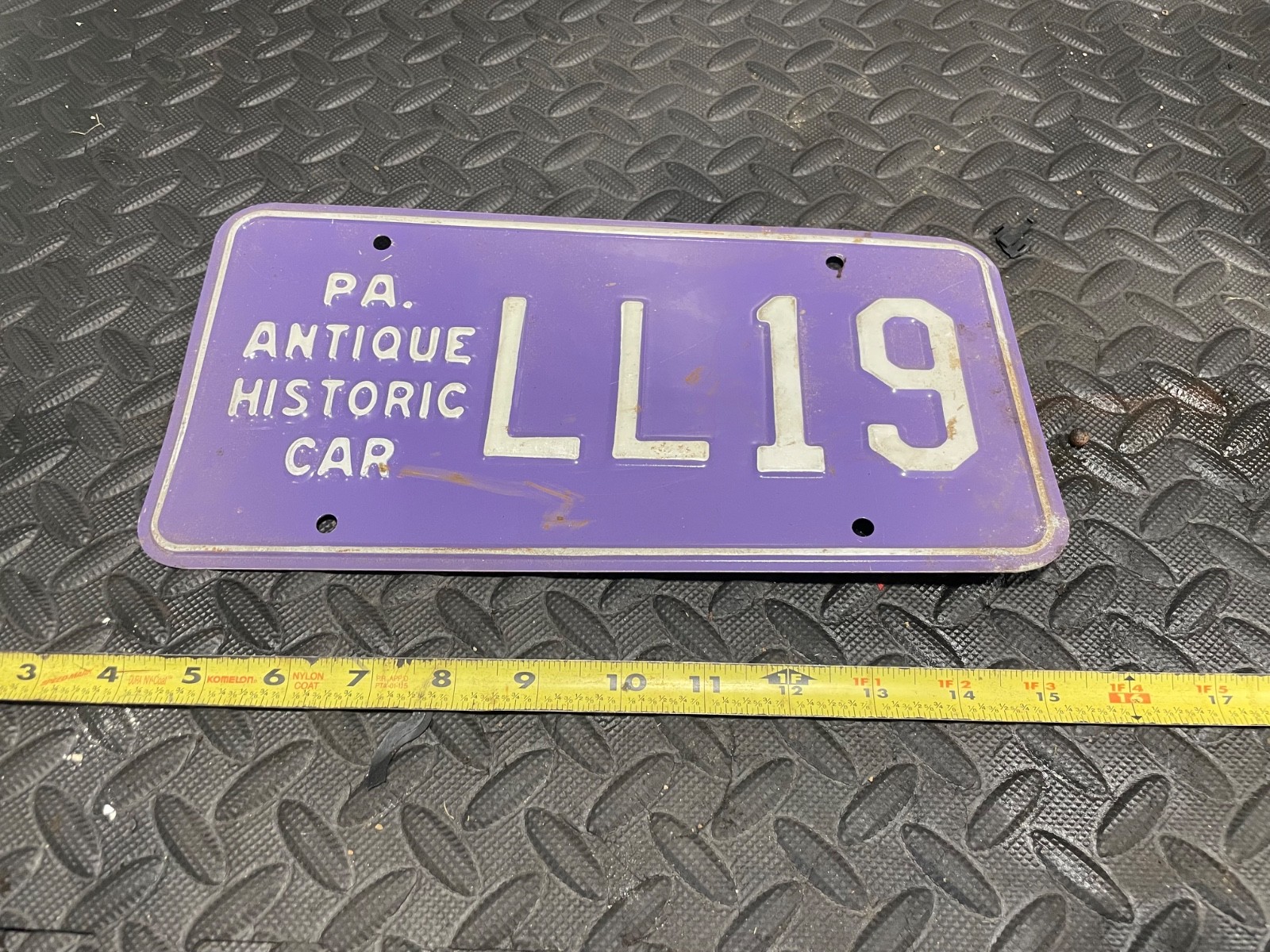 Pennsylvania PA Antique Historic Car License Plate LL19