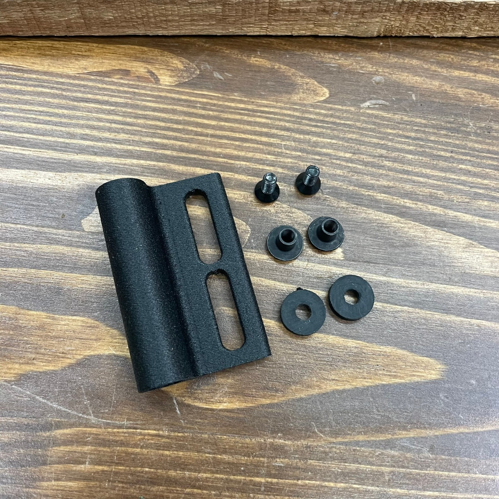 Custom Ferro Rod Holder for 3/8″ Rod – Nylon Carbon Fiber Vertical Mount Sheath