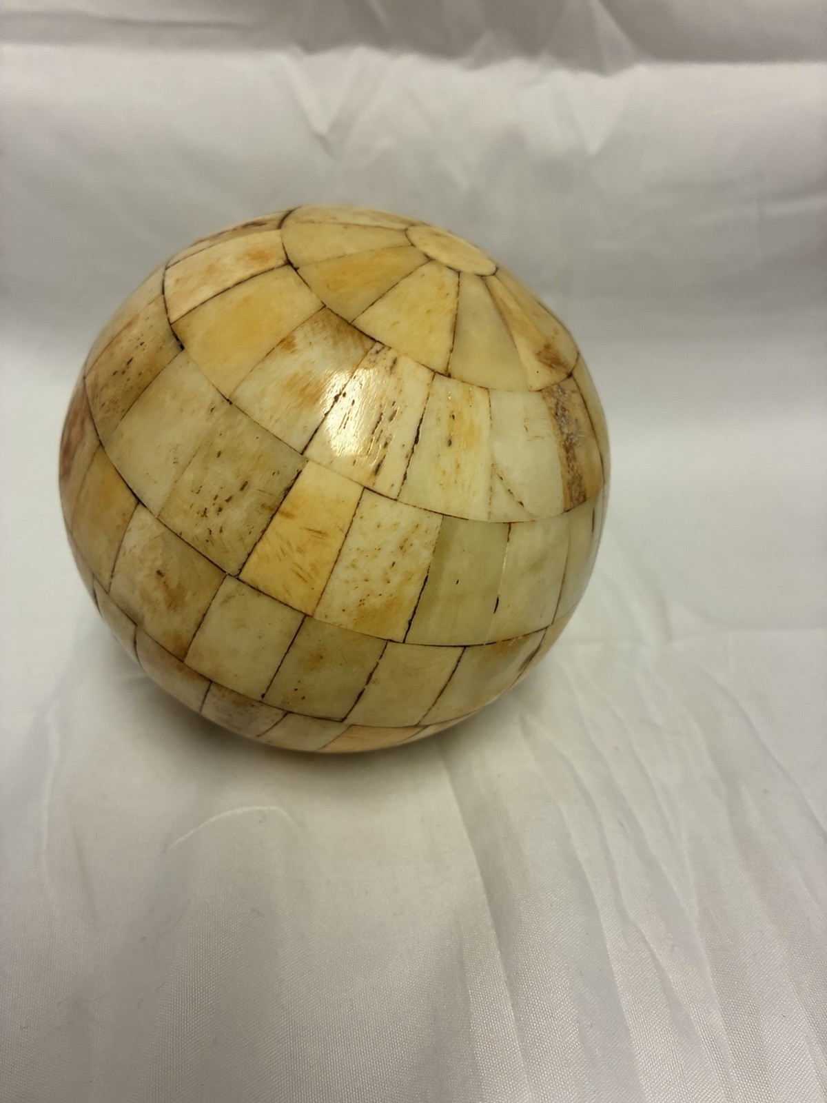 Vintage/Antique inlaid Bone Bovine Carpet Ball 4.75 Vintage/Antique inlaid Bone Bovine Carpet Ball 4.75