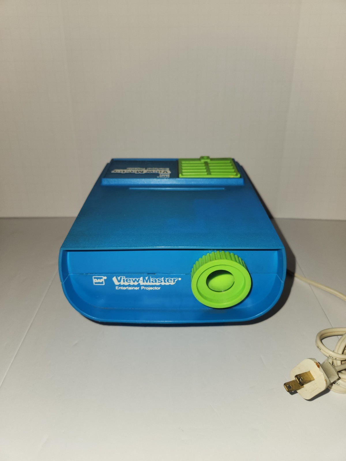 Vintage GAF Viewmaster Projector Blue, Clean , Tested, Working.