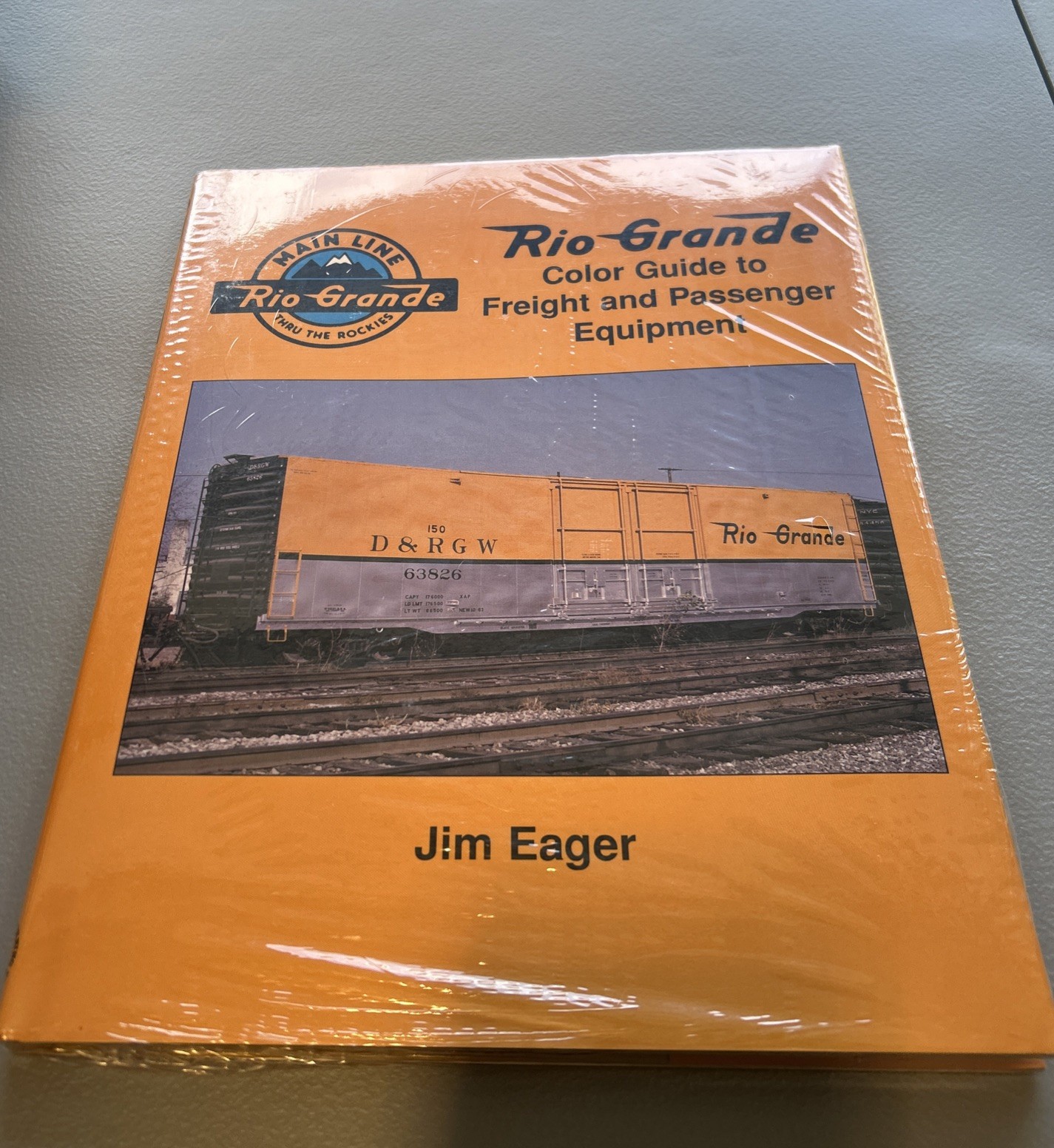 Rio Grande Color Guide to Freight and Passenger Equipment by Jim Eager - HC Rio Grande Color Guide to Freight and Passenger Equipment by Jim Eager - HC