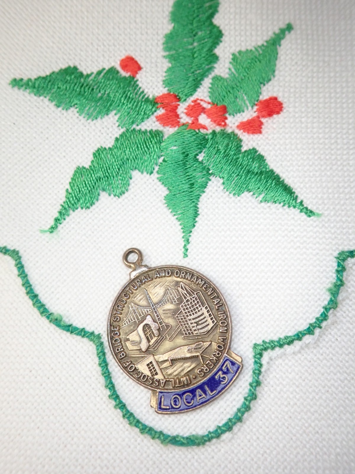sku1639. Vintage IntL Assoc of Bridge Structural Iron Workers Local 37 Fob Charm sku1639. Vintage IntL Assoc of Bridge Structural Iron Workers Local 37 Fob Charm