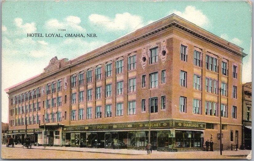 Vintage OMAHA, Nebraska Postcard HOTEL LOYAL Building / Street View -1909 Cancel