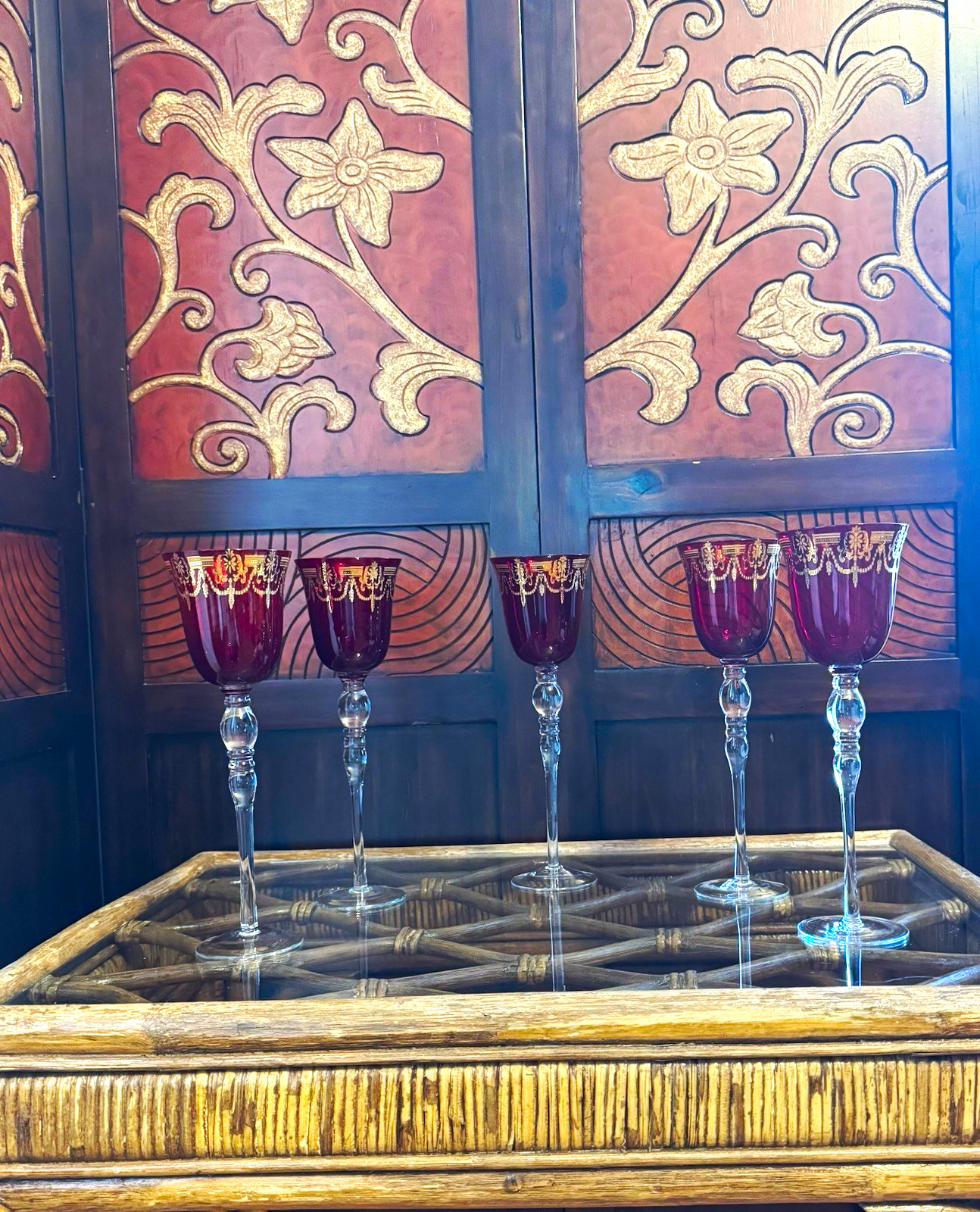 Vintage Ruby Red & 24K Gold Venetian Wine Goblets – Set of 5 🍷✨